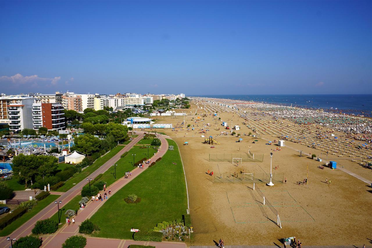 Ivana Belmare Apartaments Bibione Extérieur photo